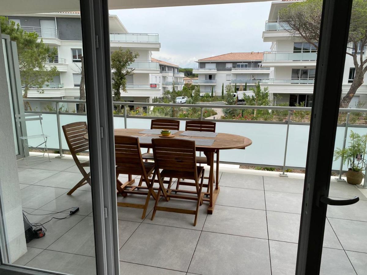 Appartement neuf moderne avec piscine Puget-sur Argens Extérieur photo