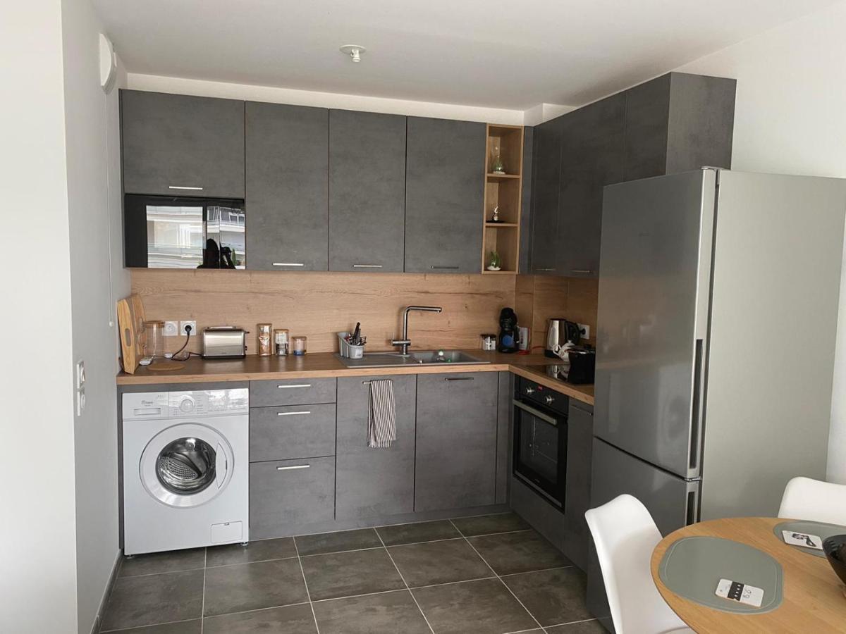 Appartement neuf moderne avec piscine Puget-sur Argens Extérieur photo